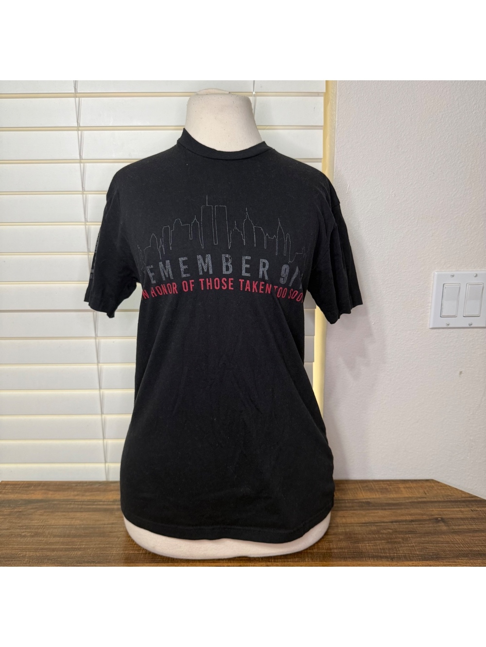 Next Level Apparel Remember 9/11 Tribute T-Shirt Size Small